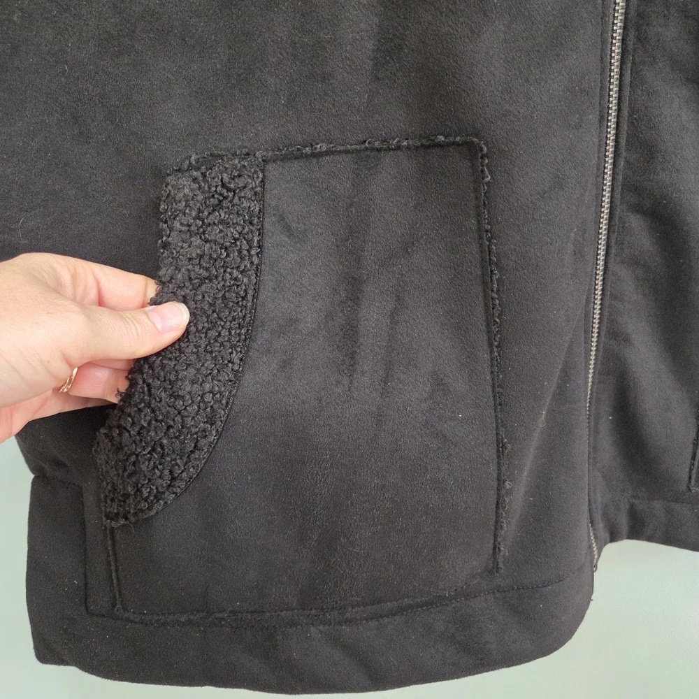 Susan Graver Weekend Black Sherpa-Lined Zip‎ Front Vest  Womens Sz XL Outdoor